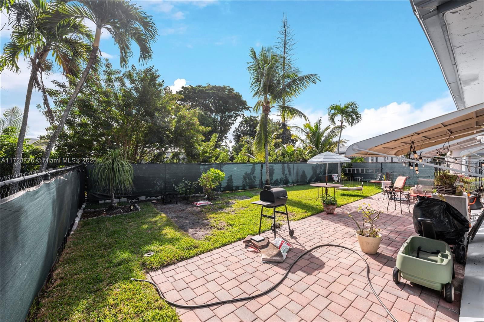 Real estate property located at 9410 74th Pl, Broward, Westwood Community 3, Tamarac, FL