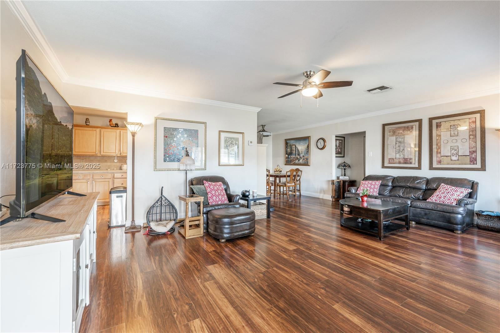 Real estate property located at 9410 74th Pl, Broward, Westwood Community 3, Tamarac, FL