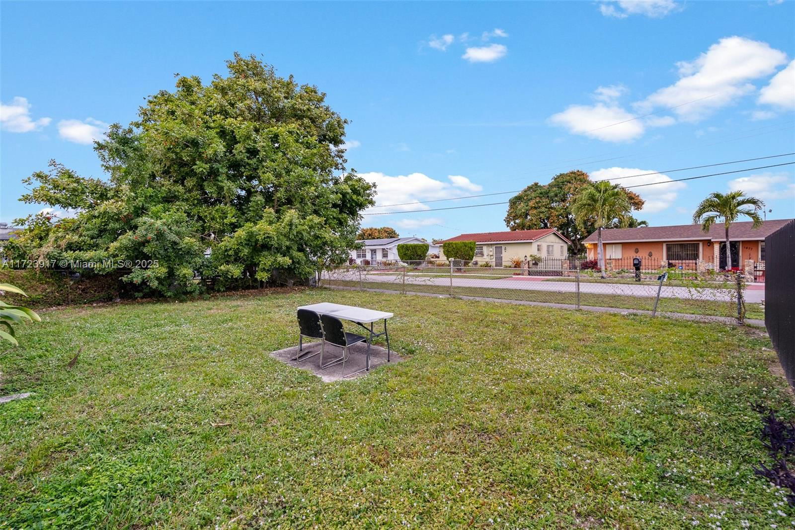Real estate property located at 1467 154th St, Miami-dade, Rainbow Gardens, Miami Gardens, FL