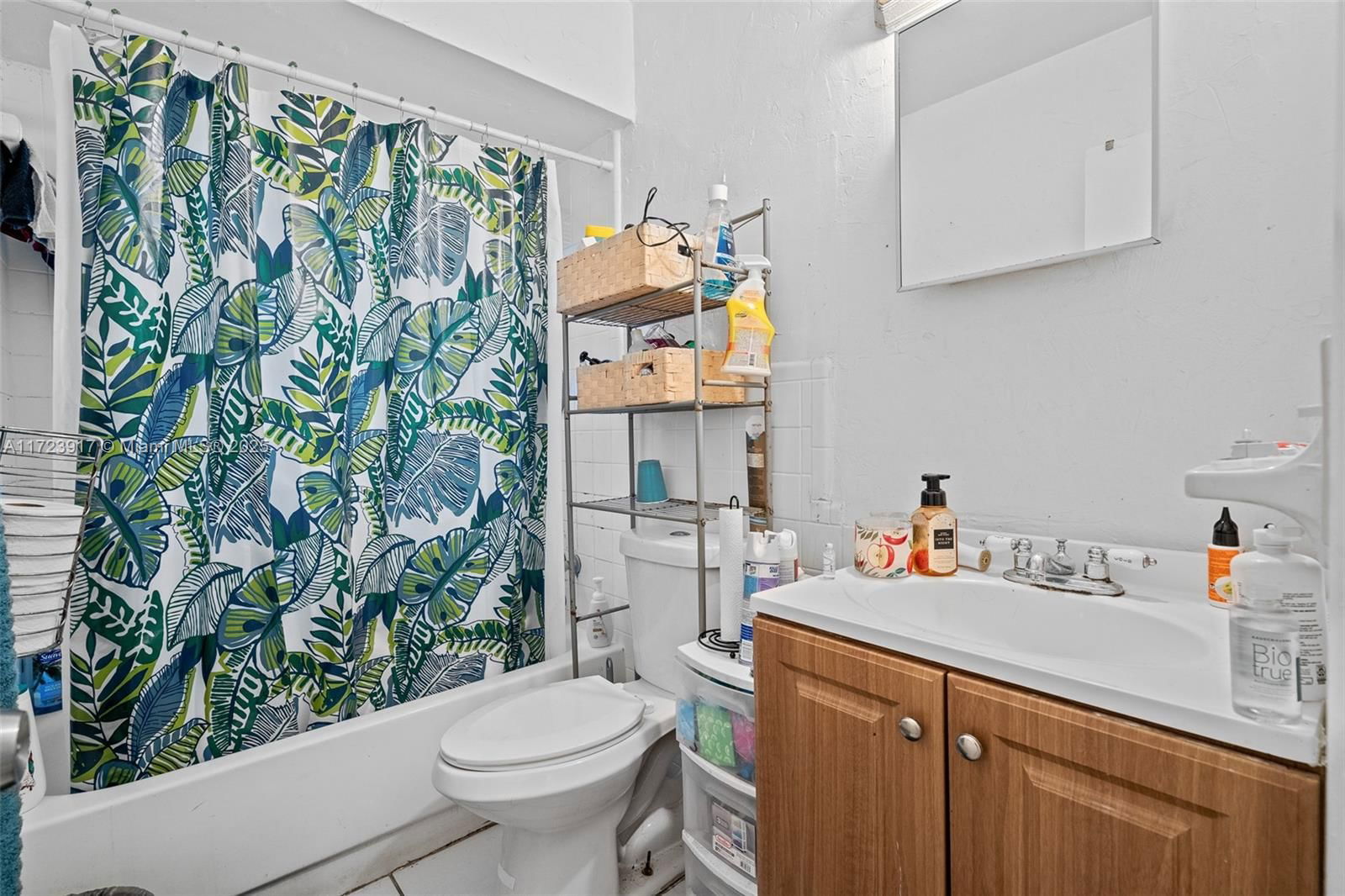 Real estate property located at 1467 154th St, Miami-dade, Rainbow Gardens, Miami Gardens, FL