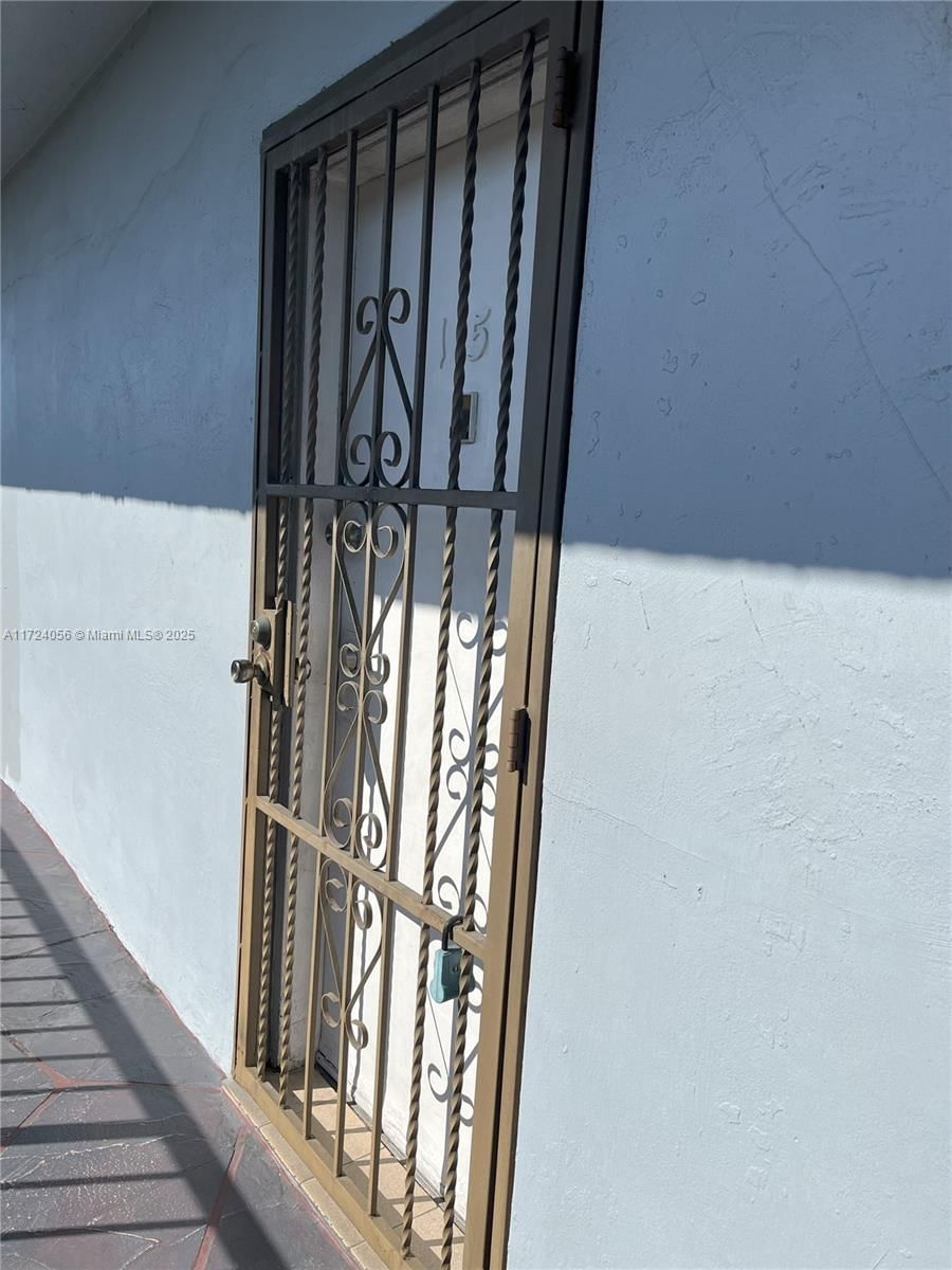 Real estate property located at 6070 19th Ave #115, Miami-dade, Palmetto Gardens Condo, Hialeah, FL