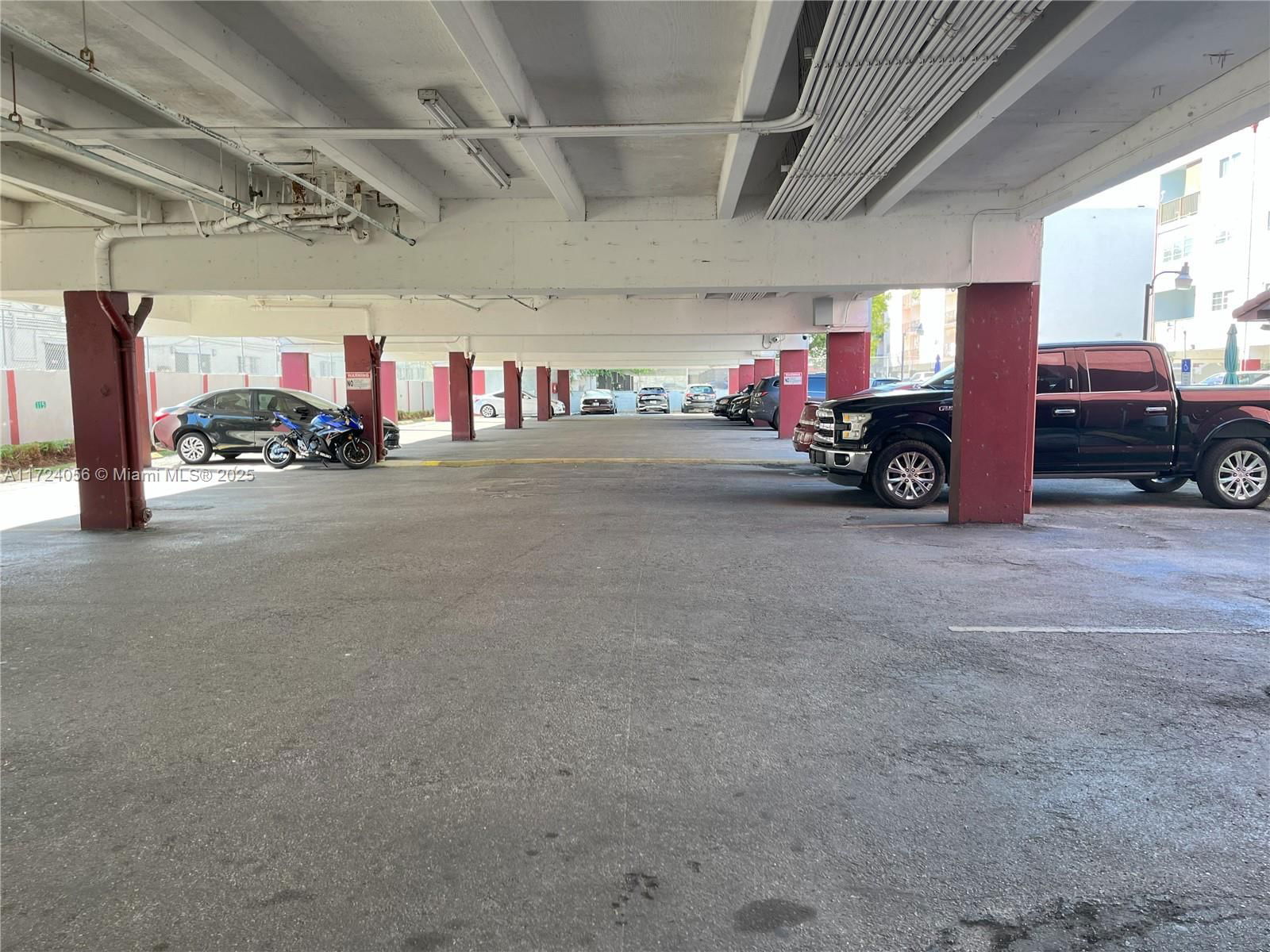 Real estate property located at 6070 19th Ave #115, Miami-dade, Palmetto Gardens Condo, Hialeah, FL