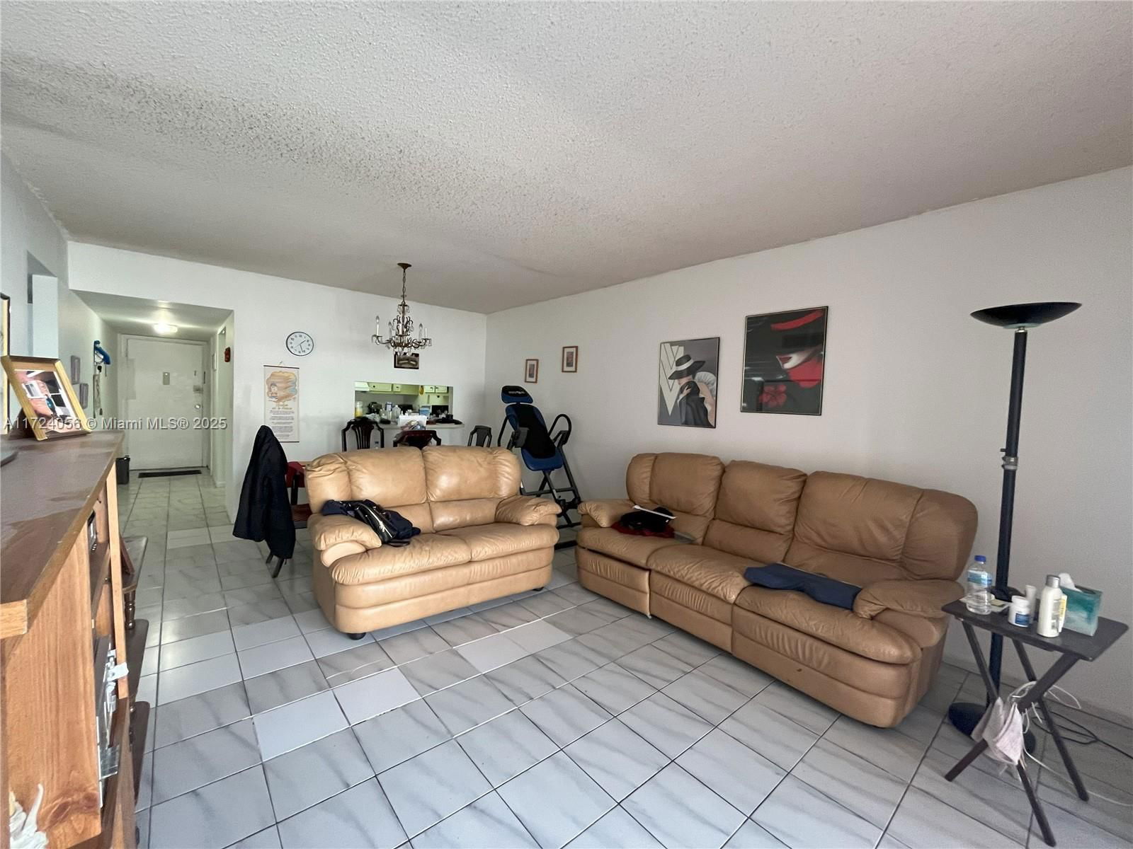 Real estate property located at 6070 19th Ave #115, Miami-dade, Palmetto Gardens Condo, Hialeah, FL