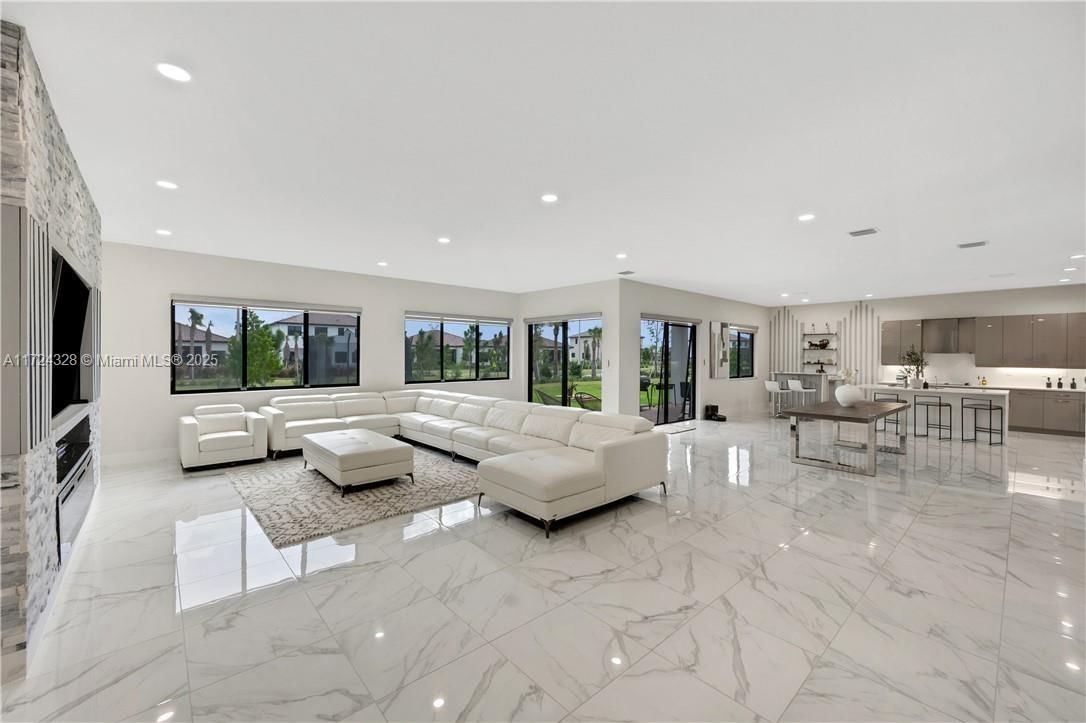 Real estate property located at 4761 Sophia Drive, Collier, Maple Ridge At Ave Maria, Ave Maria, FL