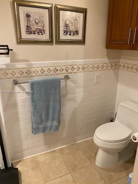 Real estate property located at 7716 102nd Pl, Miami-dade, Sunset Park Lake Villas S, Miami, FL