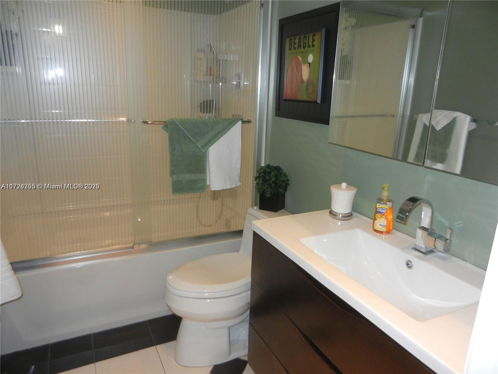 Real estate property located at 7716 102nd Pl, Miami-dade, Sunset Park Lake Villas S, Miami, FL