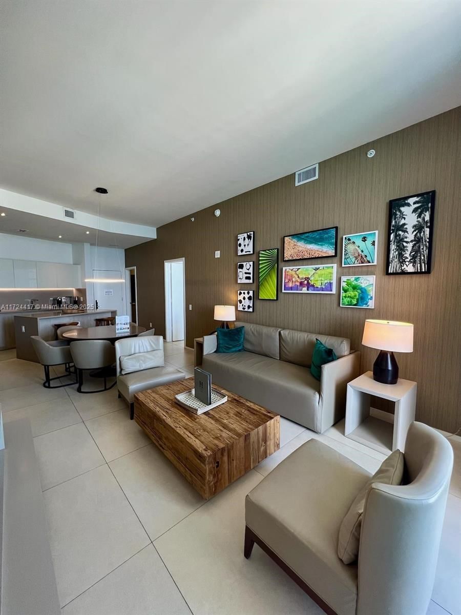 Real estate property located at 4111 Ocean Dr UPH4, Broward, 4111 South Ocean Drive Co, Hollywood, FL