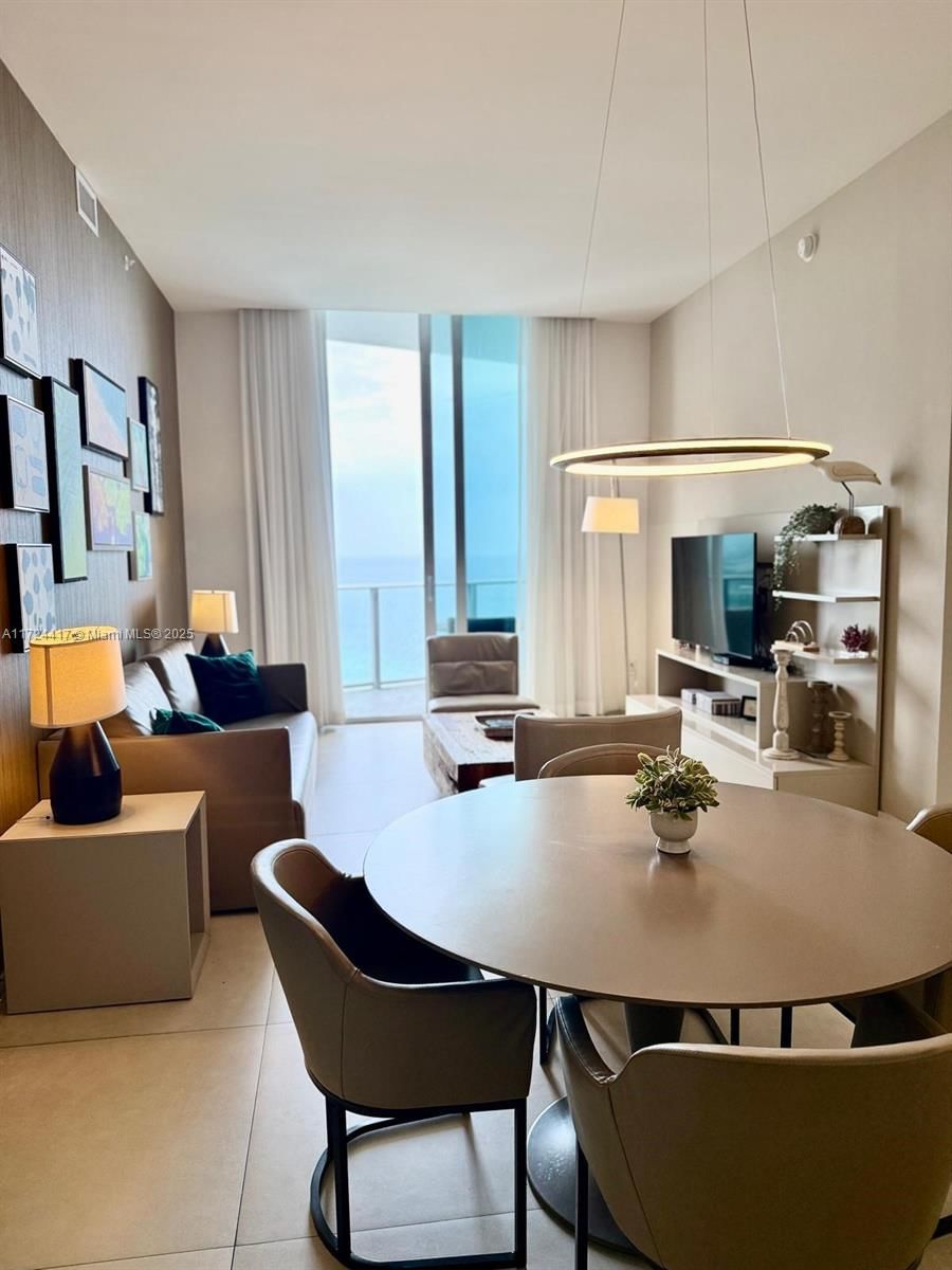Real estate property located at 4111 Ocean Dr UPH4, Broward, 4111 South Ocean Drive Co, Hollywood, FL