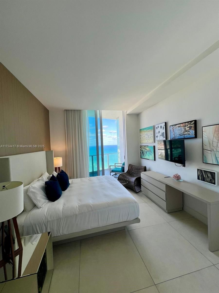 Real estate property located at 4111 Ocean Dr UPH4, Broward, 4111 South Ocean Drive Co, Hollywood, FL
