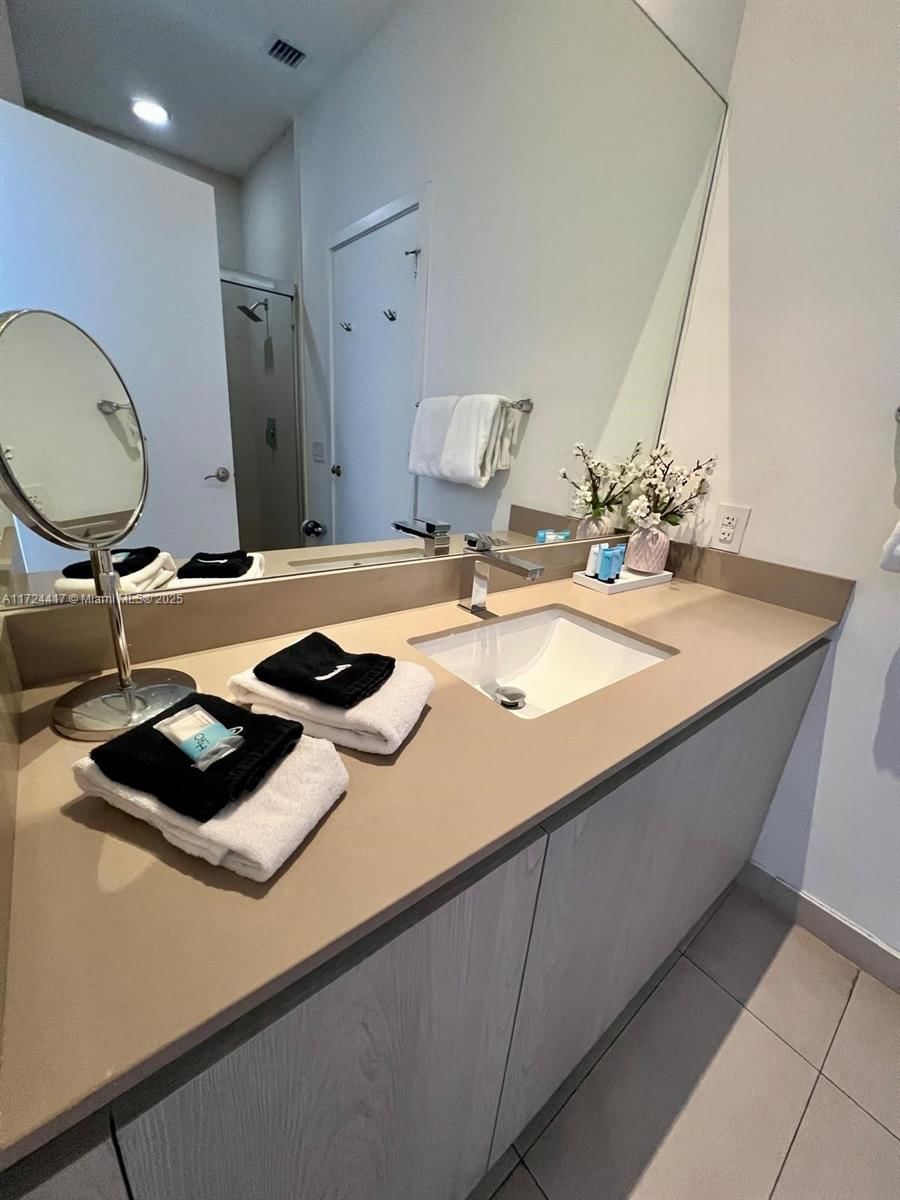 Real estate property located at 4111 Ocean Dr UPH4, Broward, 4111 South Ocean Drive Co, Hollywood, FL
