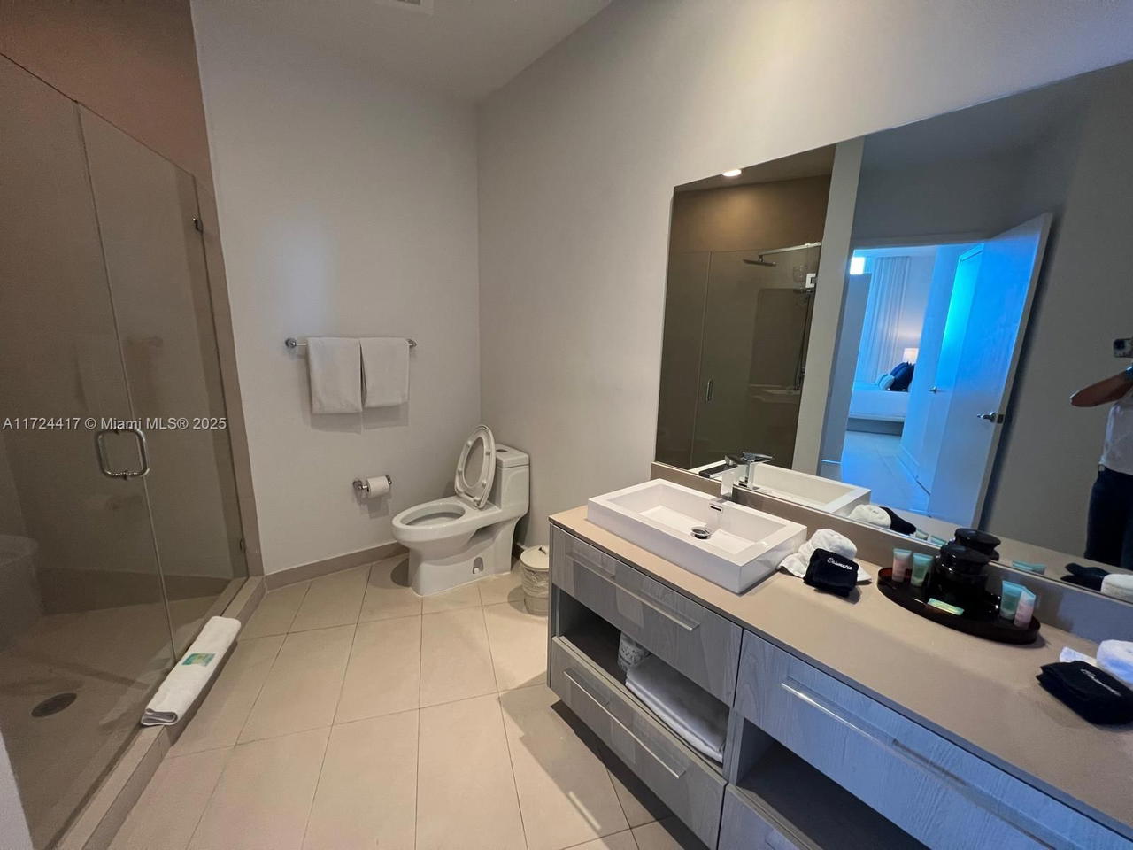 Real estate property located at 4111 Ocean Dr UPH4, Broward, 4111 South Ocean Drive Co, Hollywood, FL