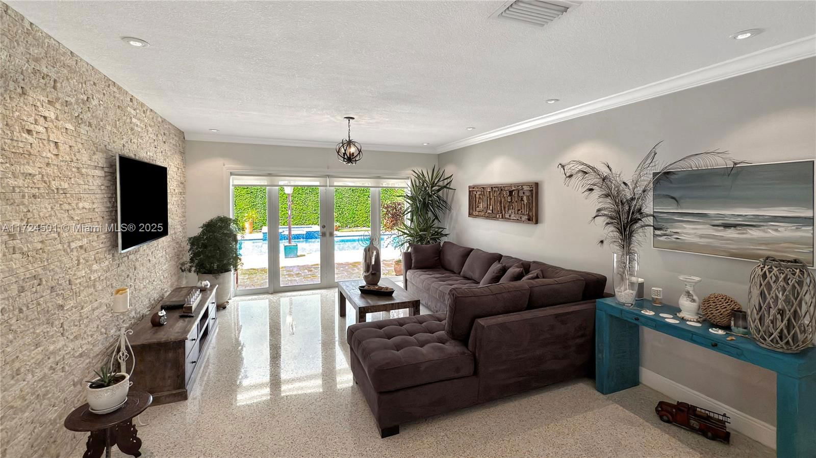 Real estate property located at 10535 96th Ter, Miami-dade, Kendale Sec 2, Miami, FL
