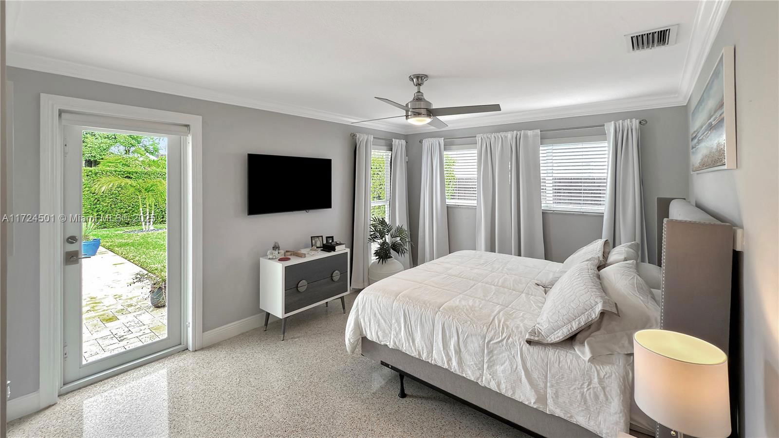 Real estate property located at 10535 96th Ter, Miami-dade, Kendale Sec 2, Miami, FL