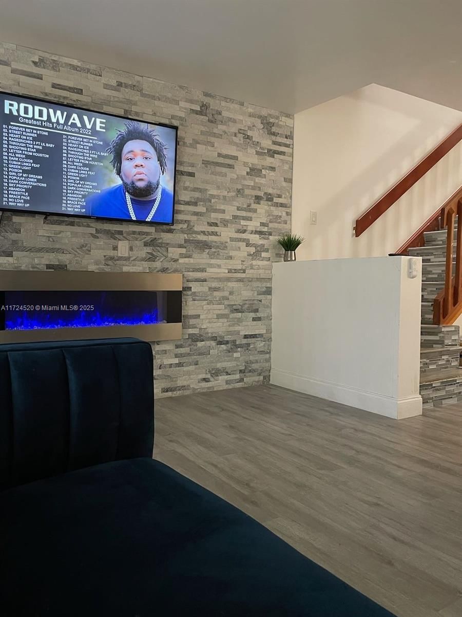 Real estate property located at 2152 Champions Way #2152, Broward, Rock Island Land Corp, North Lauderdale, FL