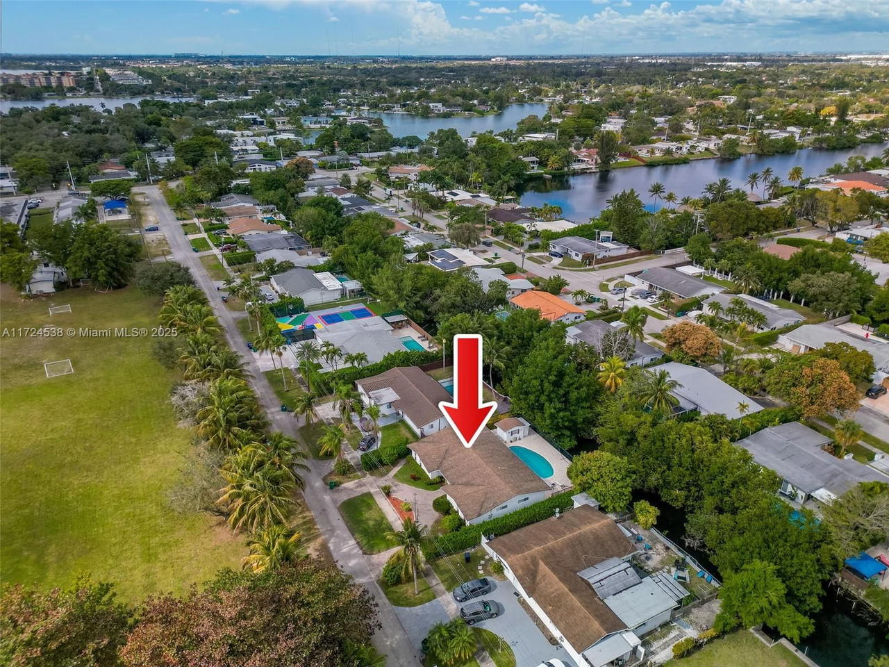 Real estate property located at 2325 191st St, Miami-dade, Enchanted Lake Sec 4, Miami, FL