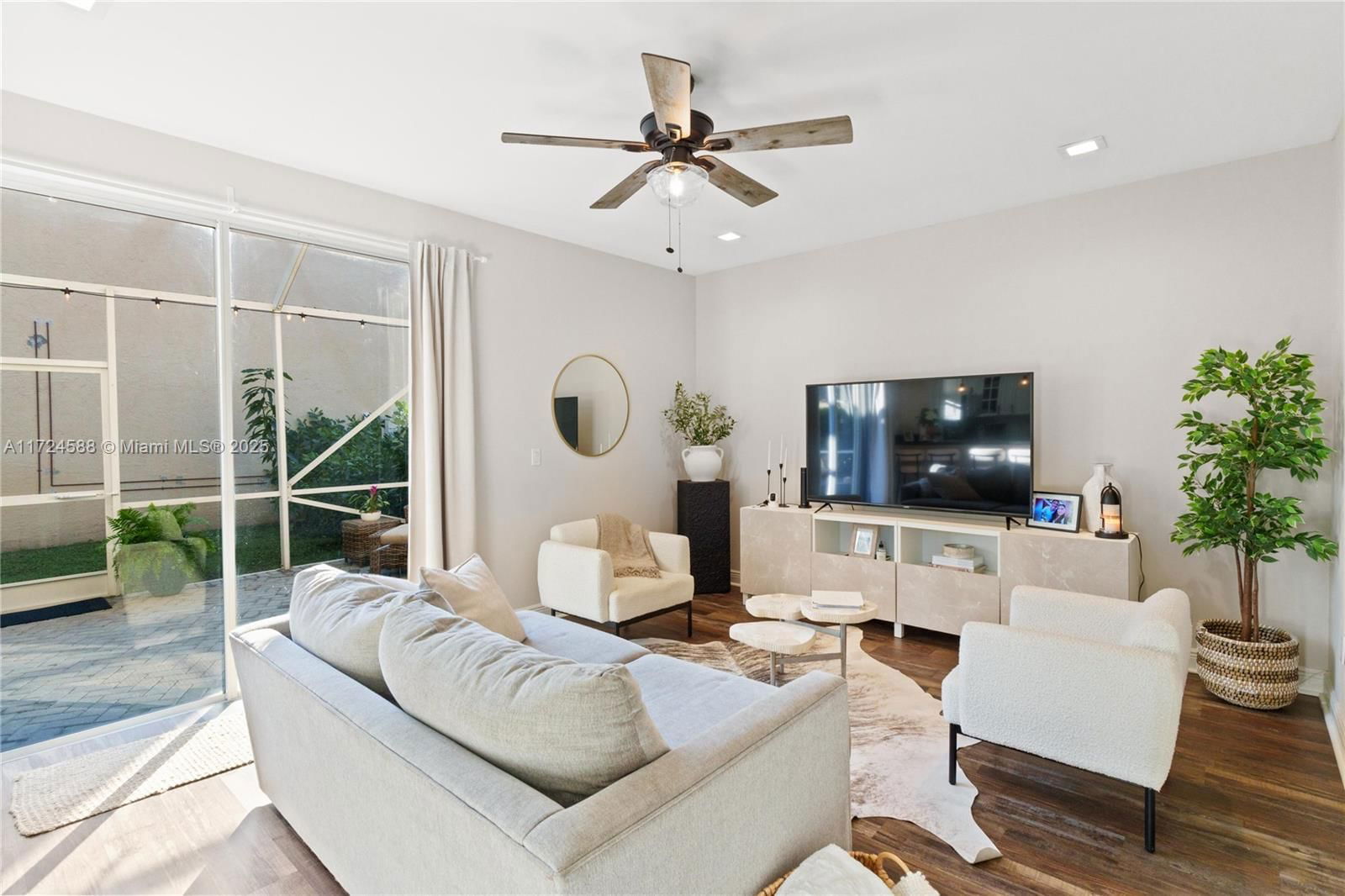 Real estate property located at 8702 5th Pl, Broward, Ramblewood South, Coral Springs, FL