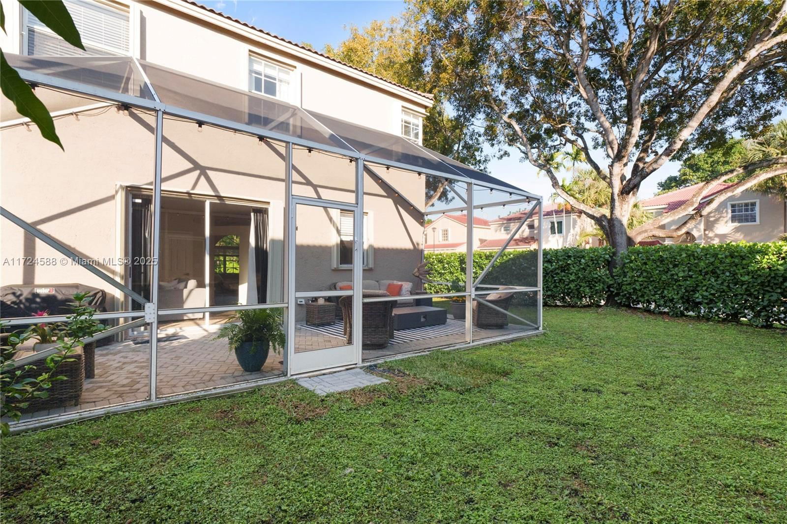 Real estate property located at 8702 5th Pl, Broward, Ramblewood South, Coral Springs, FL