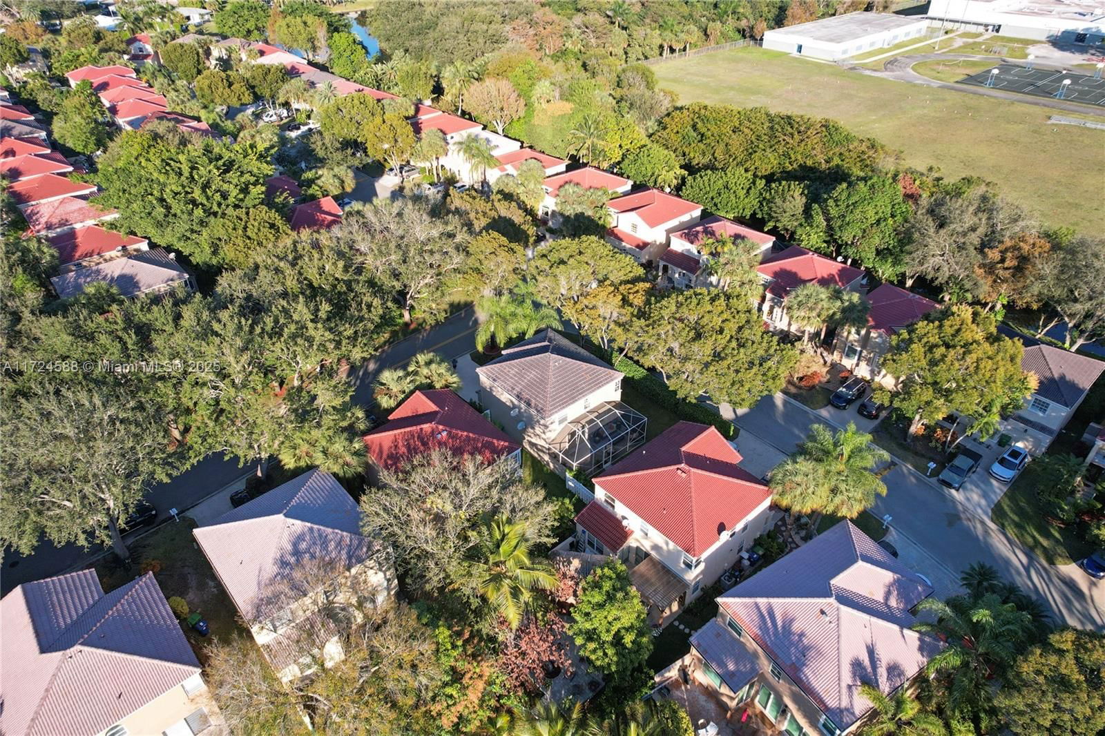 Real estate property located at 8702 5th Pl, Broward, Ramblewood South, Coral Springs, FL