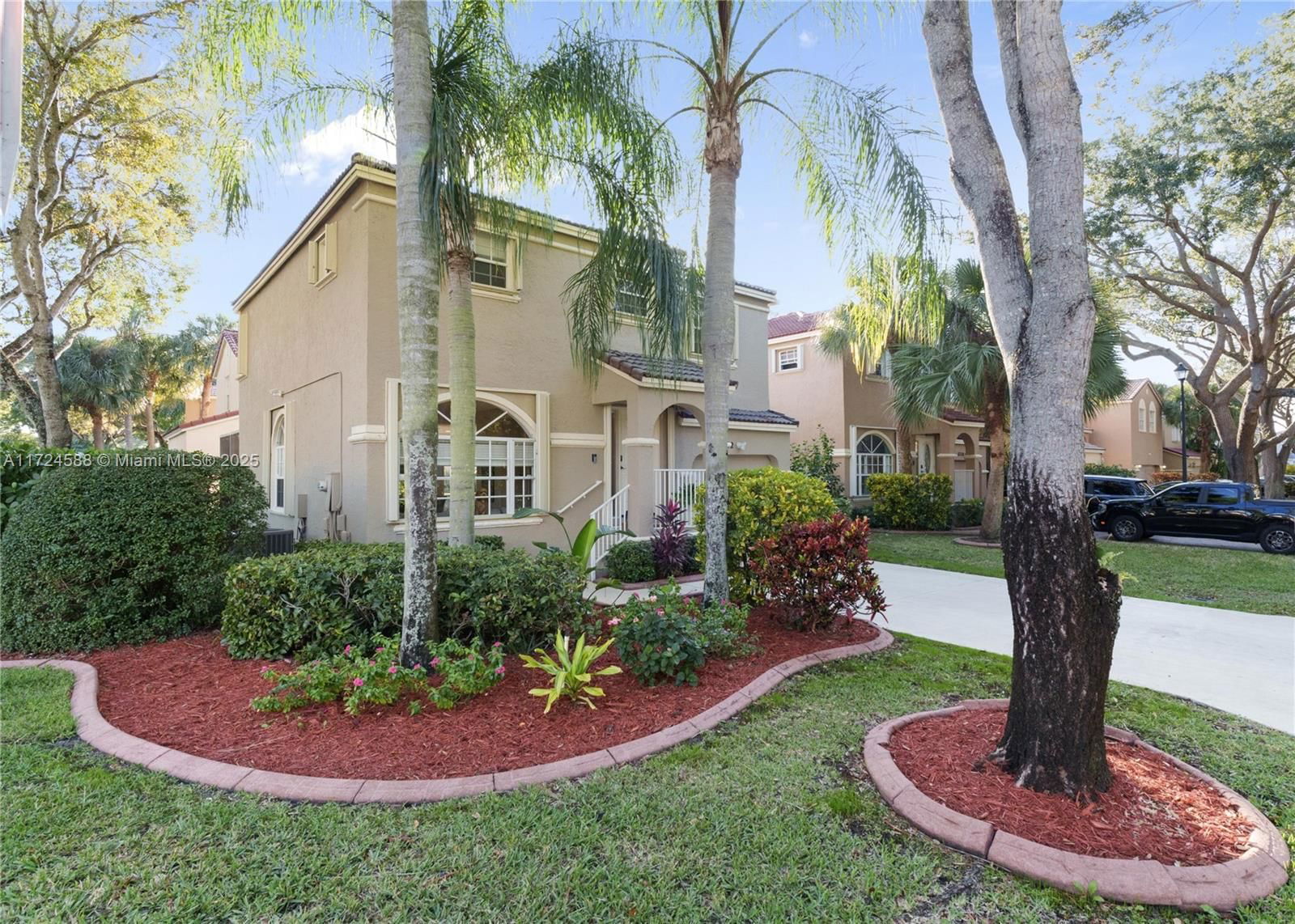Real estate property located at 8702 5th Pl, Broward, Ramblewood South, Coral Springs, FL