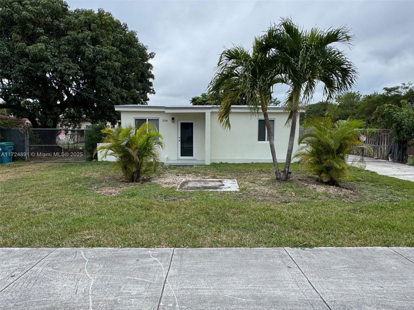 Real estate property located at 26700 137th Ct, Miami-Dade, SUNNY HAVEN, Homestead, FL