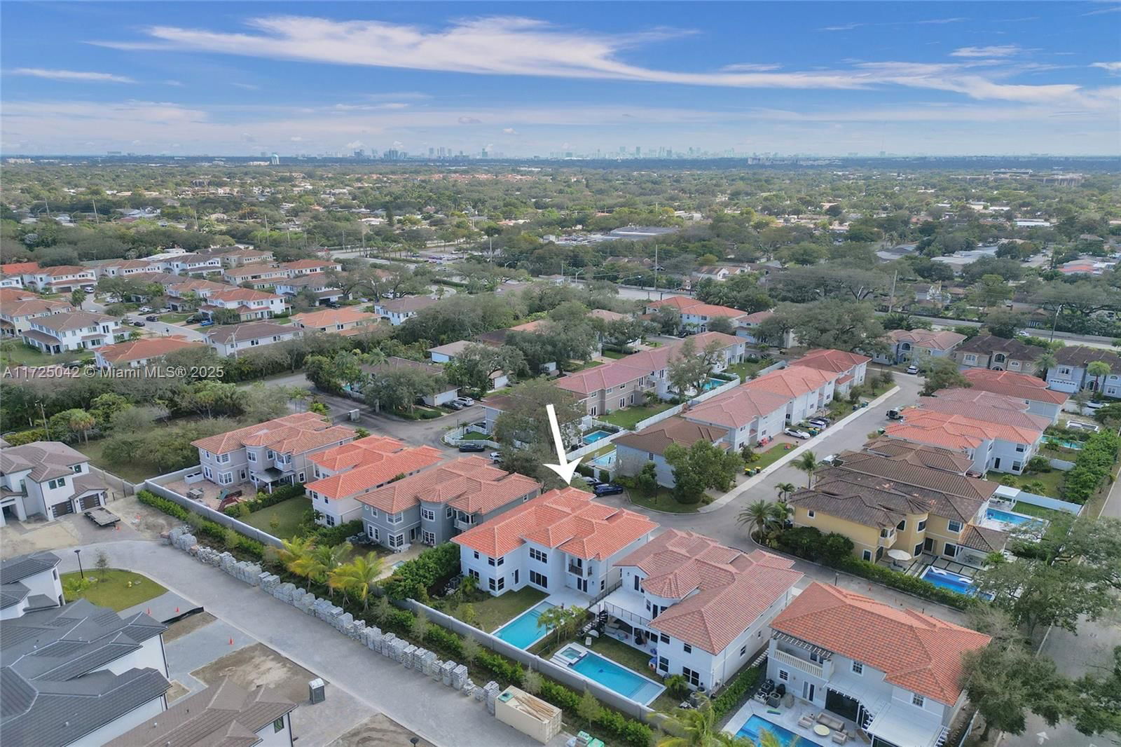 Real estate property located at 3527 Forest View Cir, Broward, Forest View Estates, Dania Beach, FL