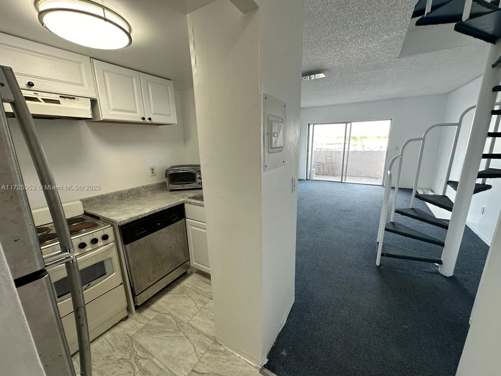Real estate property located at 7801 4th Ct #509, Miami-dade, Riverview Village Condo, Miami, FL