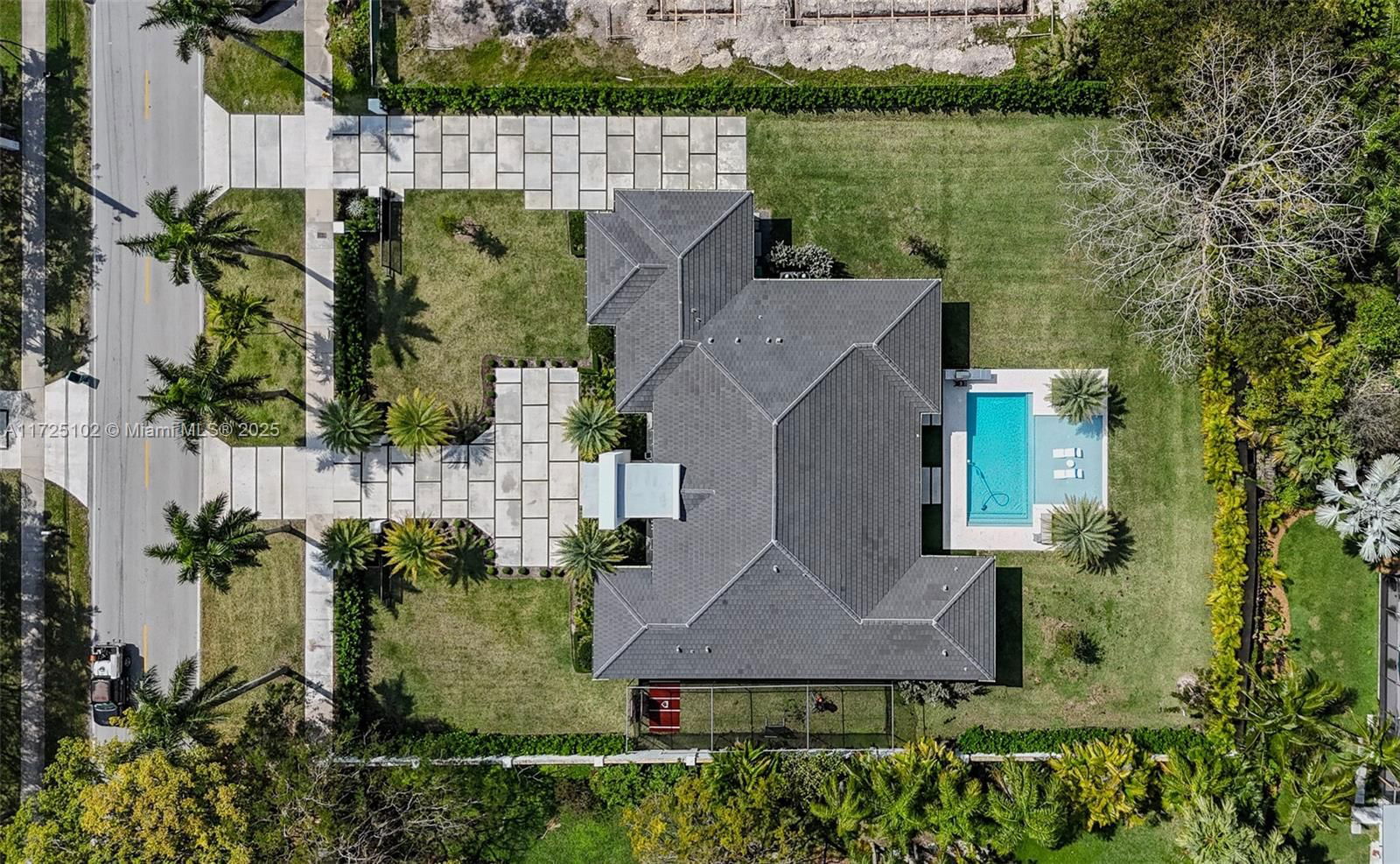 Real estate property located at 8235 184 Street, Miami-dade, Axelaja Estates, Palmetto Bay, FL