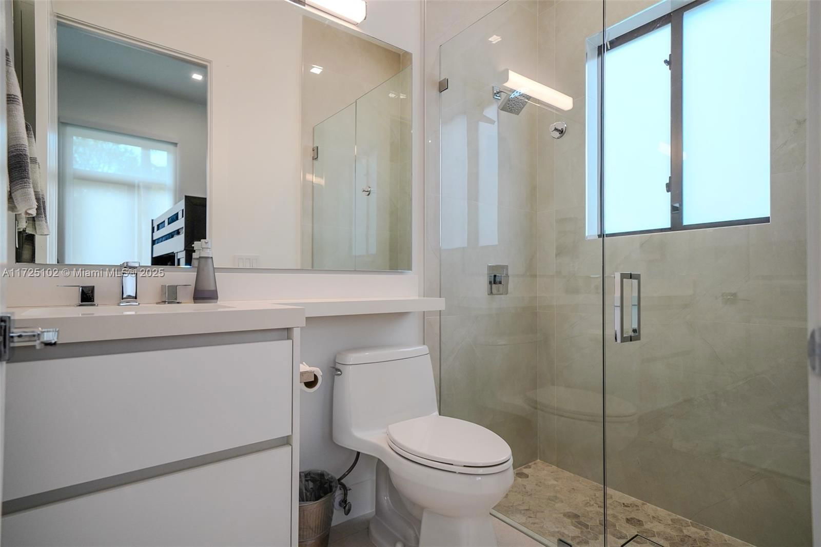 Real estate property located at 8235 184 Street, Miami-dade, Axelaja Estates, Palmetto Bay, FL
