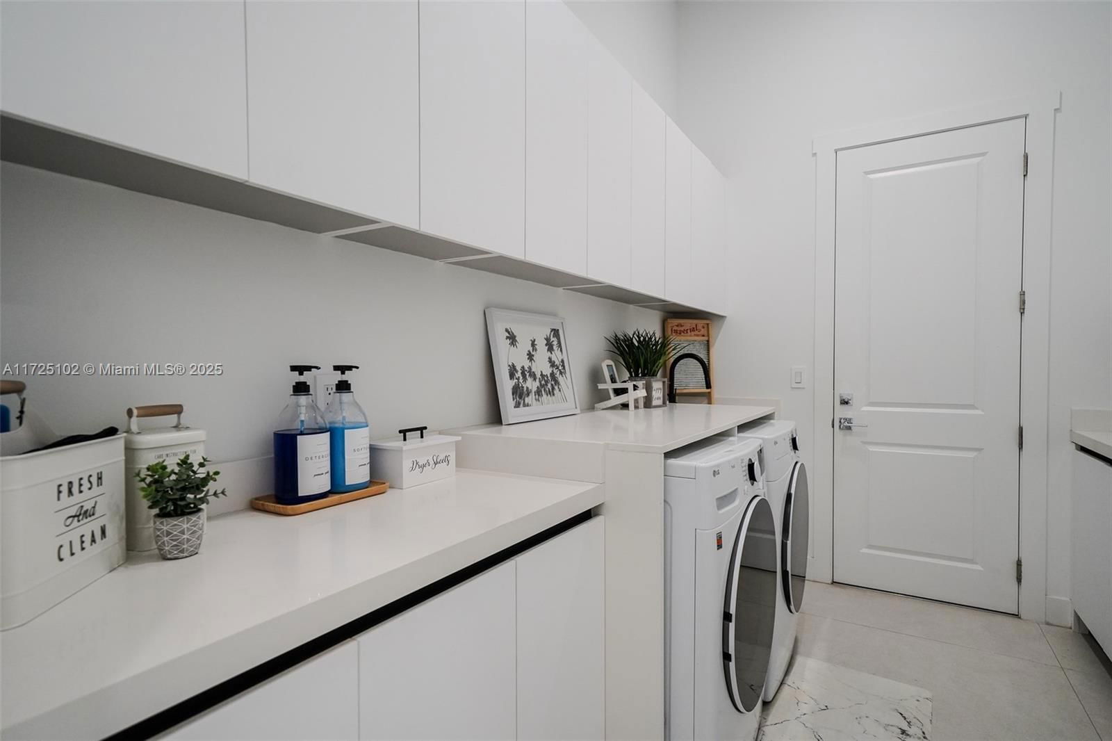 Real estate property located at 8235 184 Street, Miami-dade, Axelaja Estates, Palmetto Bay, FL