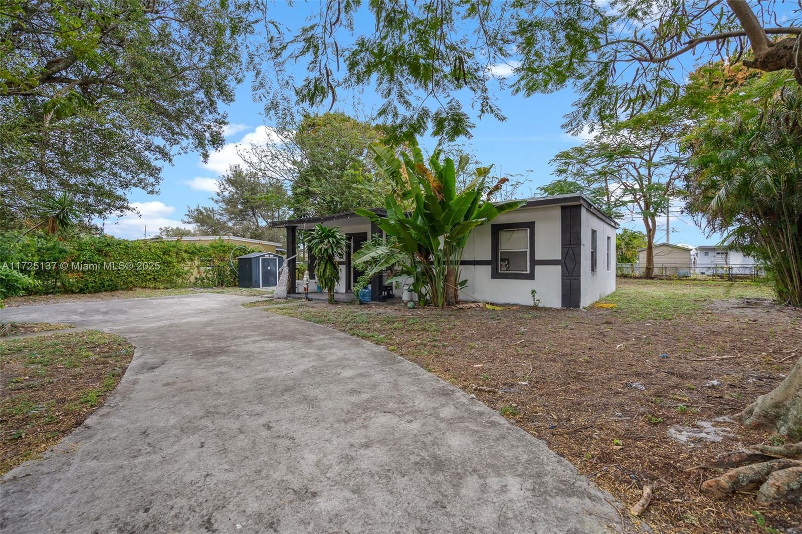 Real estate property located at 15925 Bunche Park Dr, Miami-dade, Bunche Park, Miami Gardens, FL
