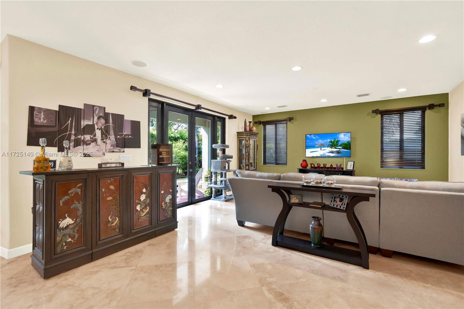 Real estate property located at 7582 191st St, Miami-dade, Cutler Cay, Cutler Bay, FL