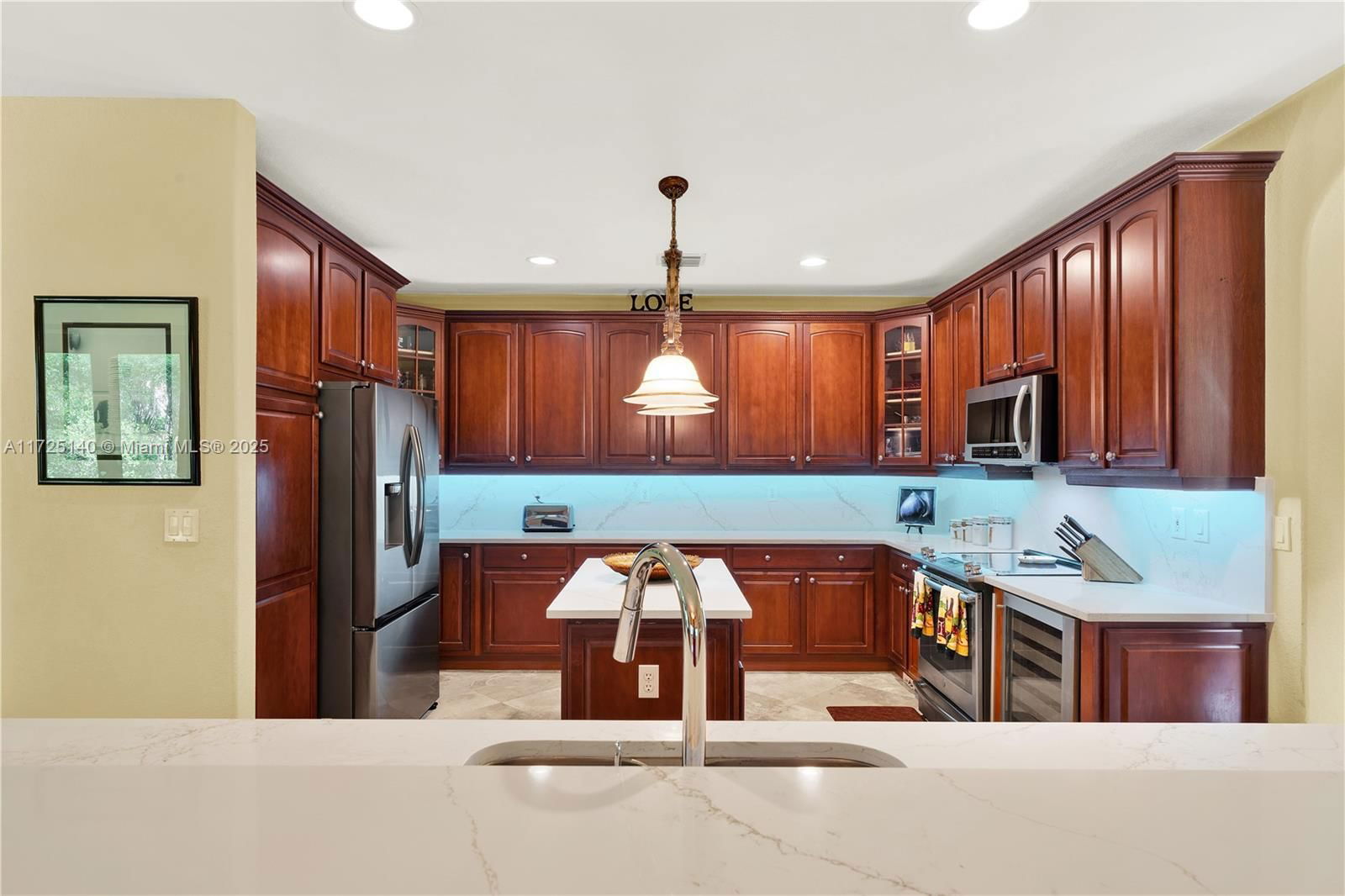 Real estate property located at 7582 191st St, Miami-dade, Cutler Cay, Cutler Bay, FL