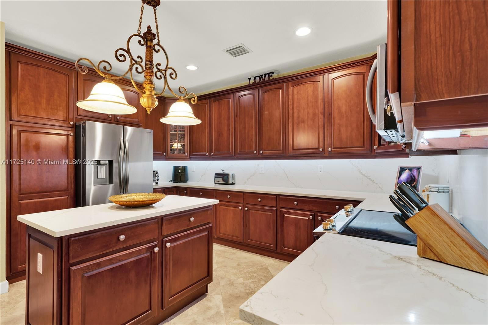 Real estate property located at 7582 191st St, Miami-dade, Cutler Cay, Cutler Bay, FL