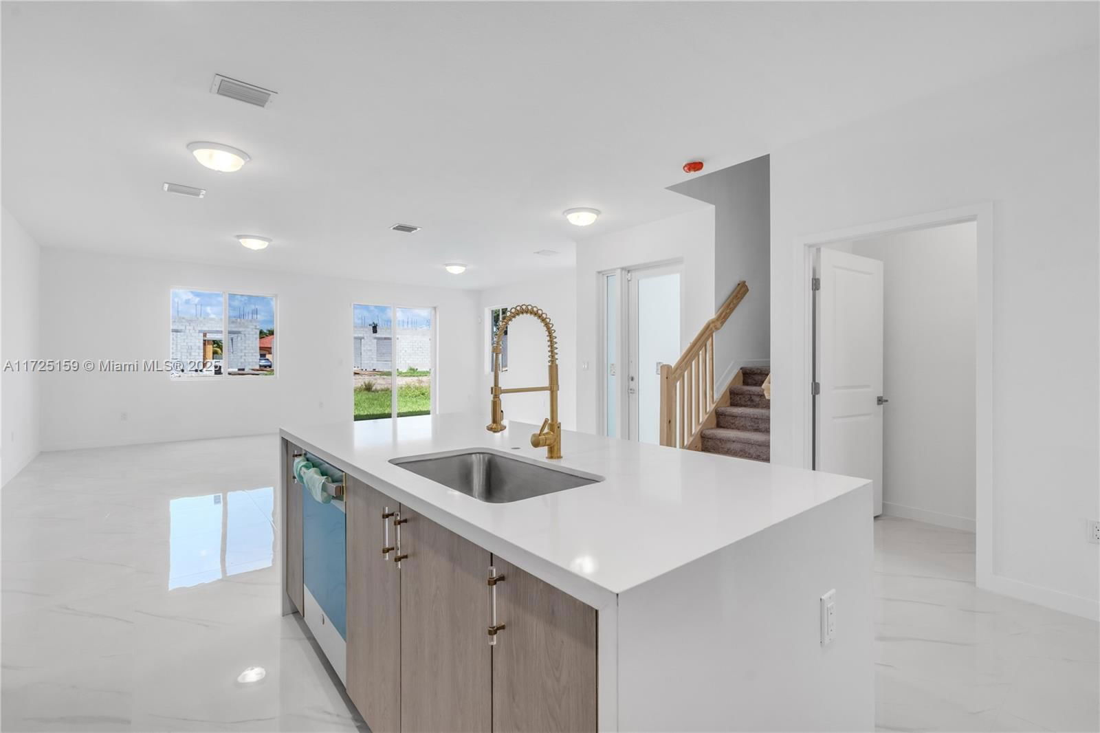 Real estate property located at 22440 124 CT B, Miami-dade, Chloes Estates, Miami, FL