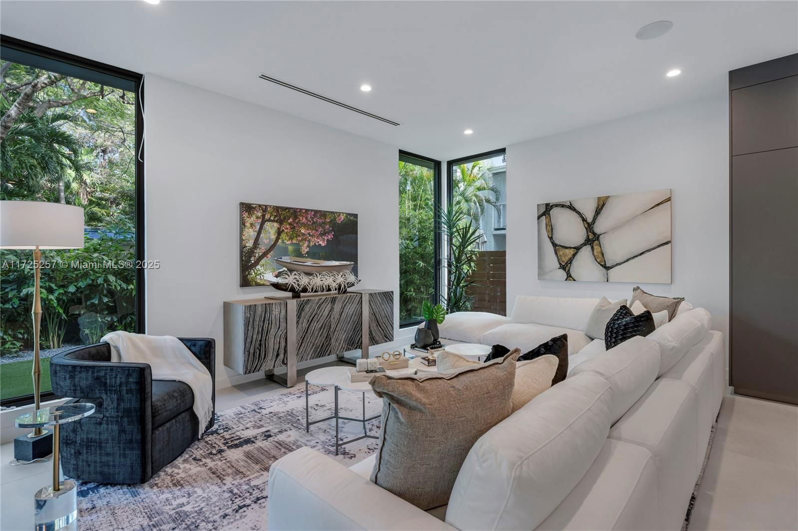 Real estate property located at 3025 Aviation Ave, Miami-dade, Babbitt & Bates, Miami, FL