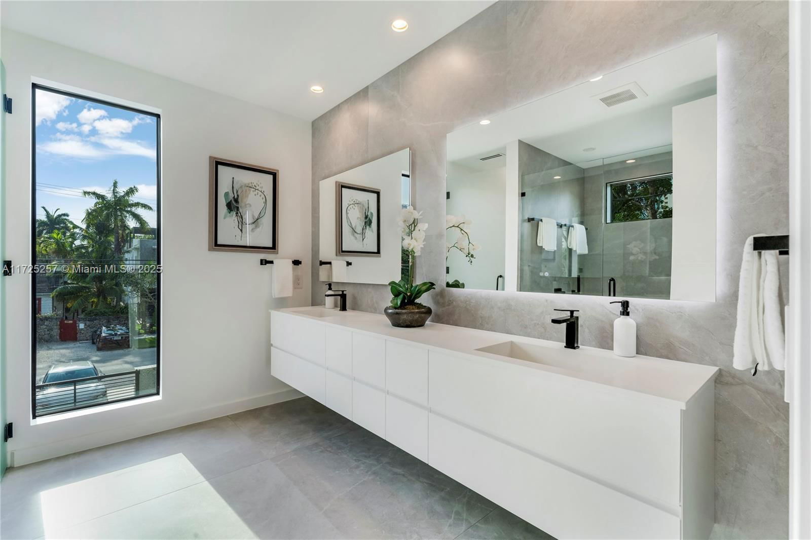 Real estate property located at 3025 Aviation Ave, Miami-dade, Babbitt & Bates, Miami, FL