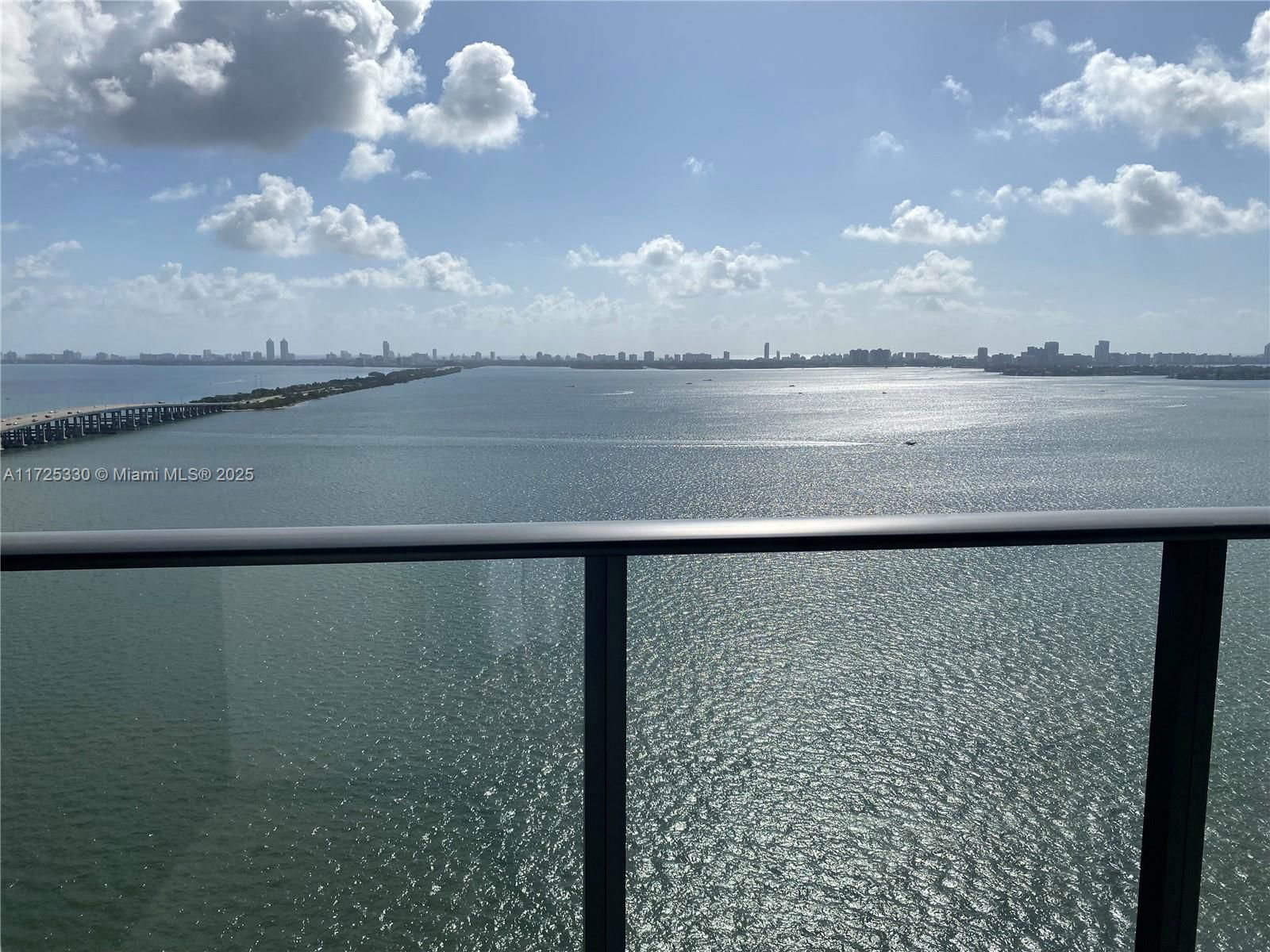 Real estate property located at 3131 7th Ave #2401, Miami-dade, One Paraiso Condo, Miami, FL