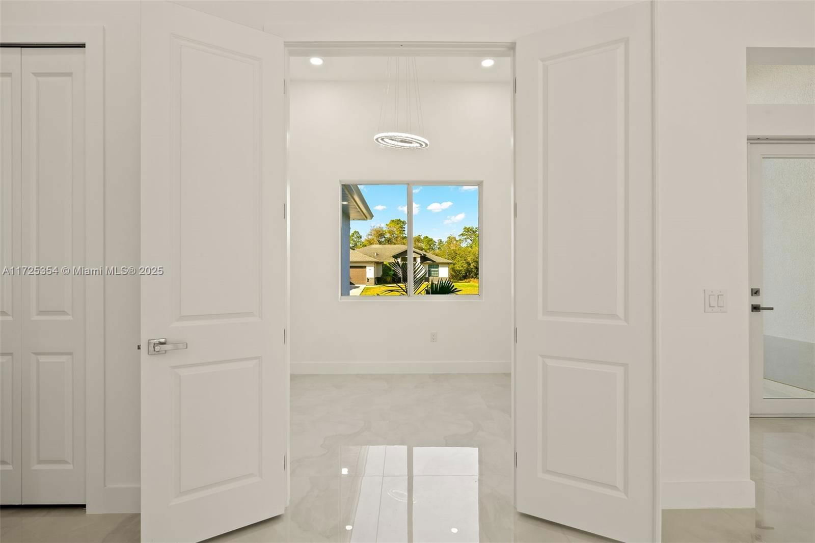 Real estate property located at 1804 Roosevelt, Lee, Lehigh Acres, Lehigh Acres, FL