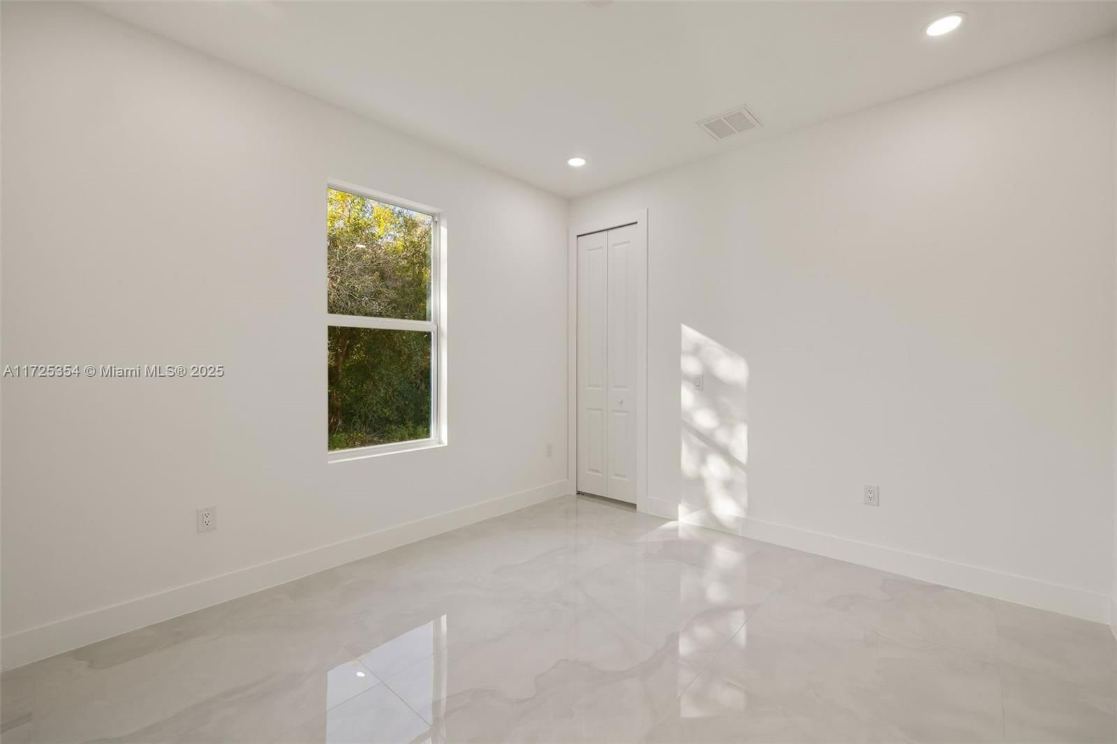 Real estate property located at 1804 Roosevelt, Lee, Lehigh Acres, Lehigh Acres, FL