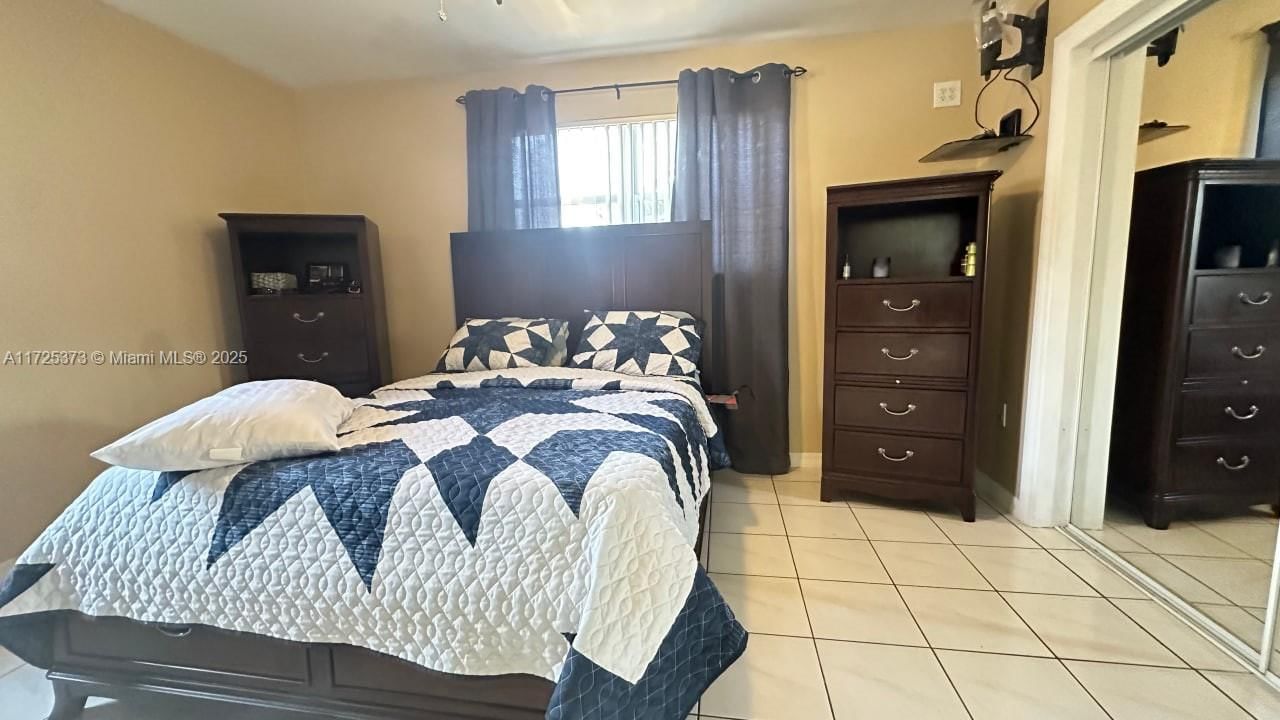 Real estate property located at 9271 Martinique Dr, Miami-dade, Pine Tree Manor Sec 2, Cutler Bay, FL