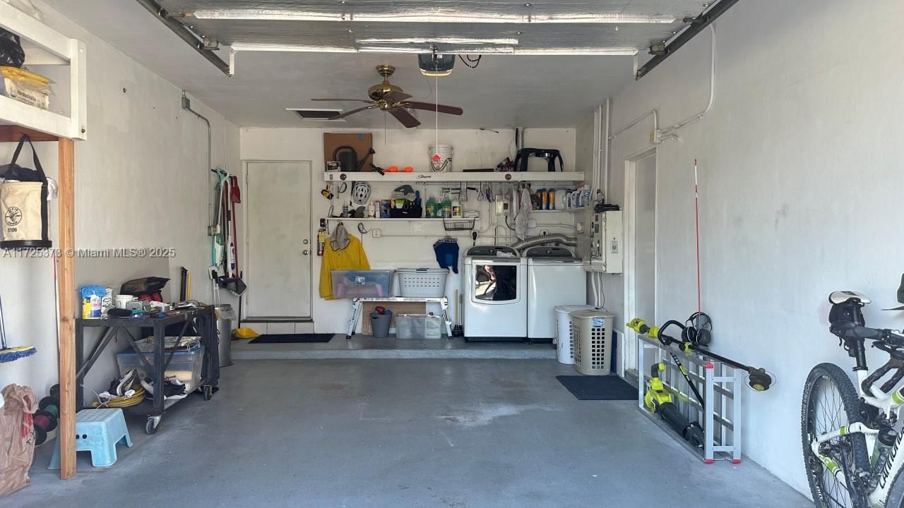 Real estate property located at 9271 Martinique Dr, Miami-dade, Pine Tree Manor Sec 2, Cutler Bay, FL