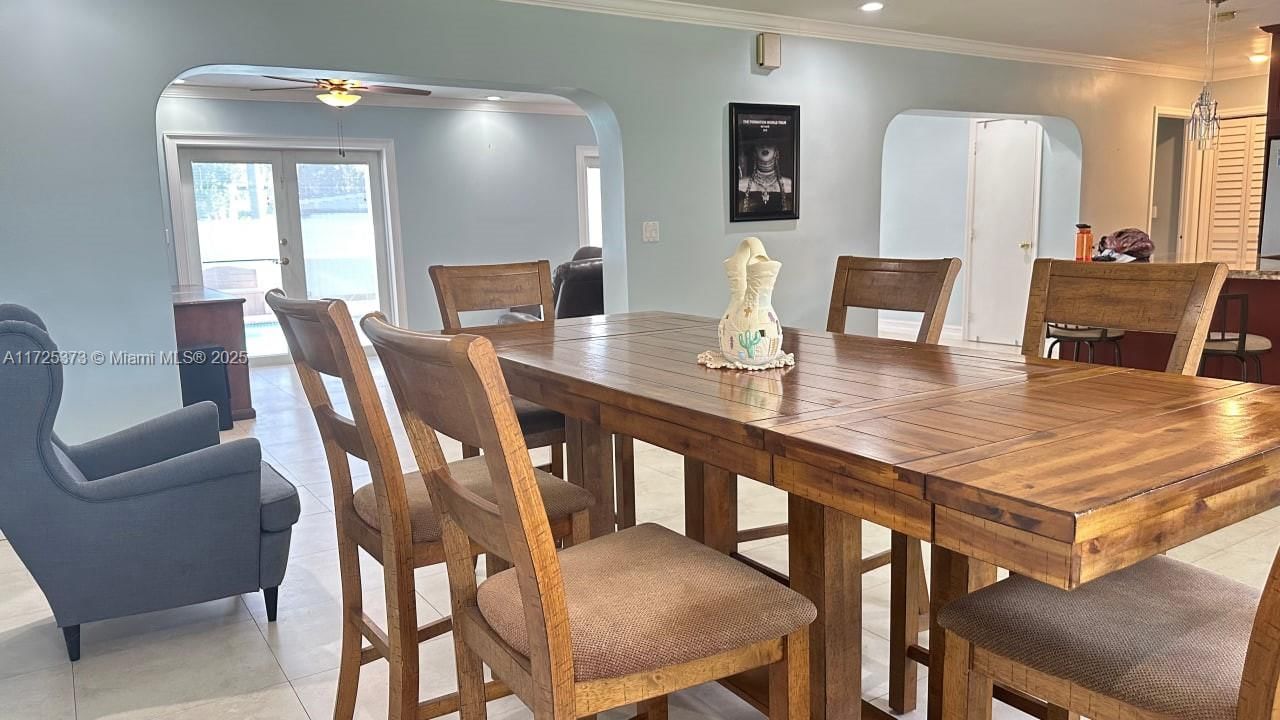 Real estate property located at 9271 Martinique Dr, Miami-dade, Pine Tree Manor Sec 2, Cutler Bay, FL