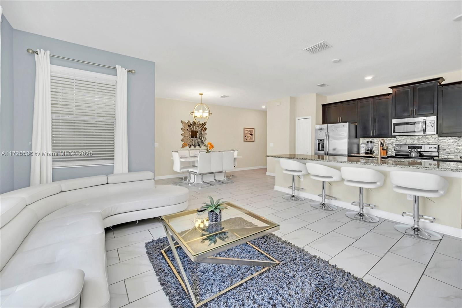 Real estate property located at 9063 Dogleg Dr #9063, Osceola, Davenport, Kissimmee, FL