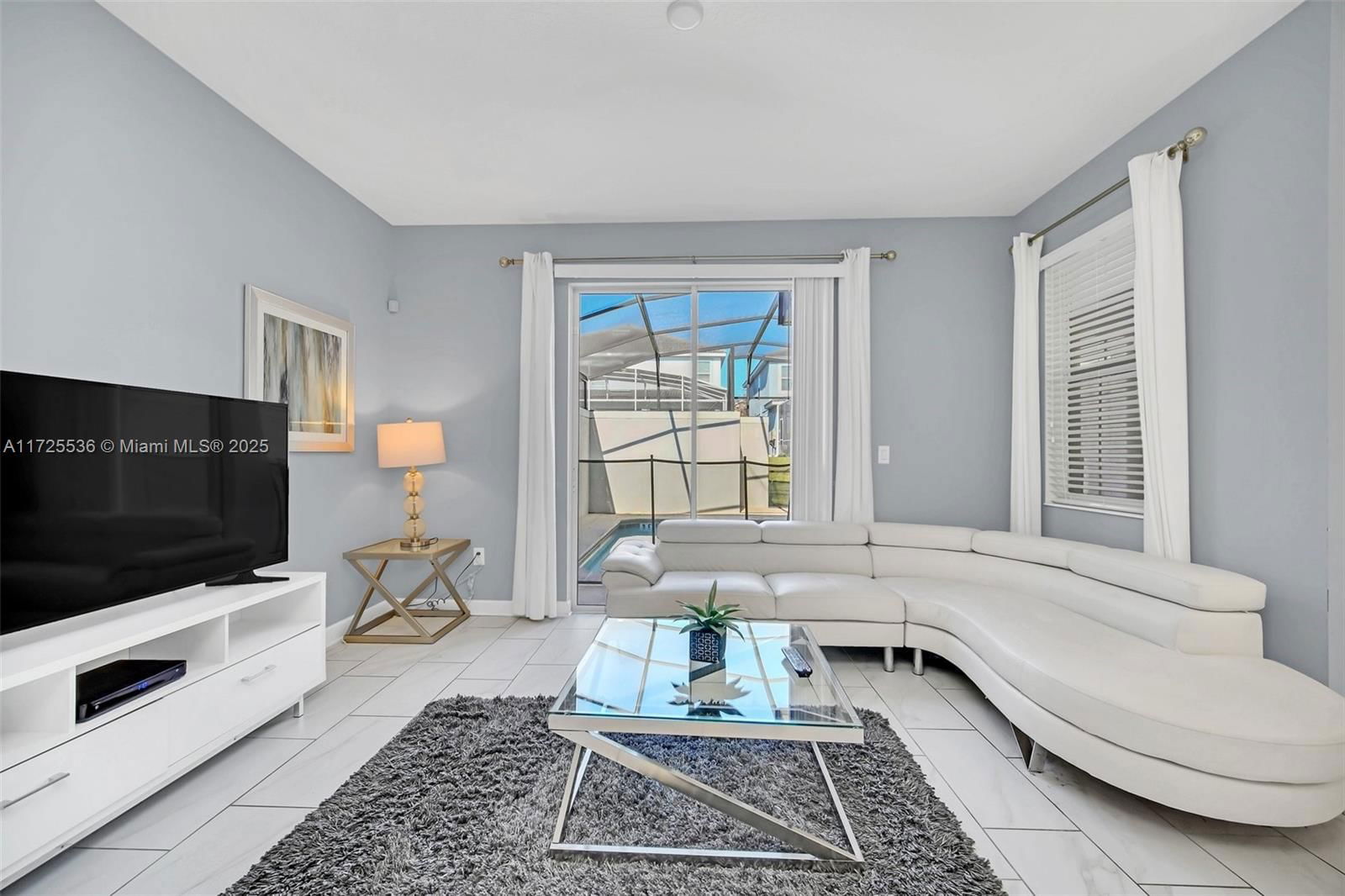 Real estate property located at 9063 Dogleg Dr #9063, Osceola, Davenport, Kissimmee, FL