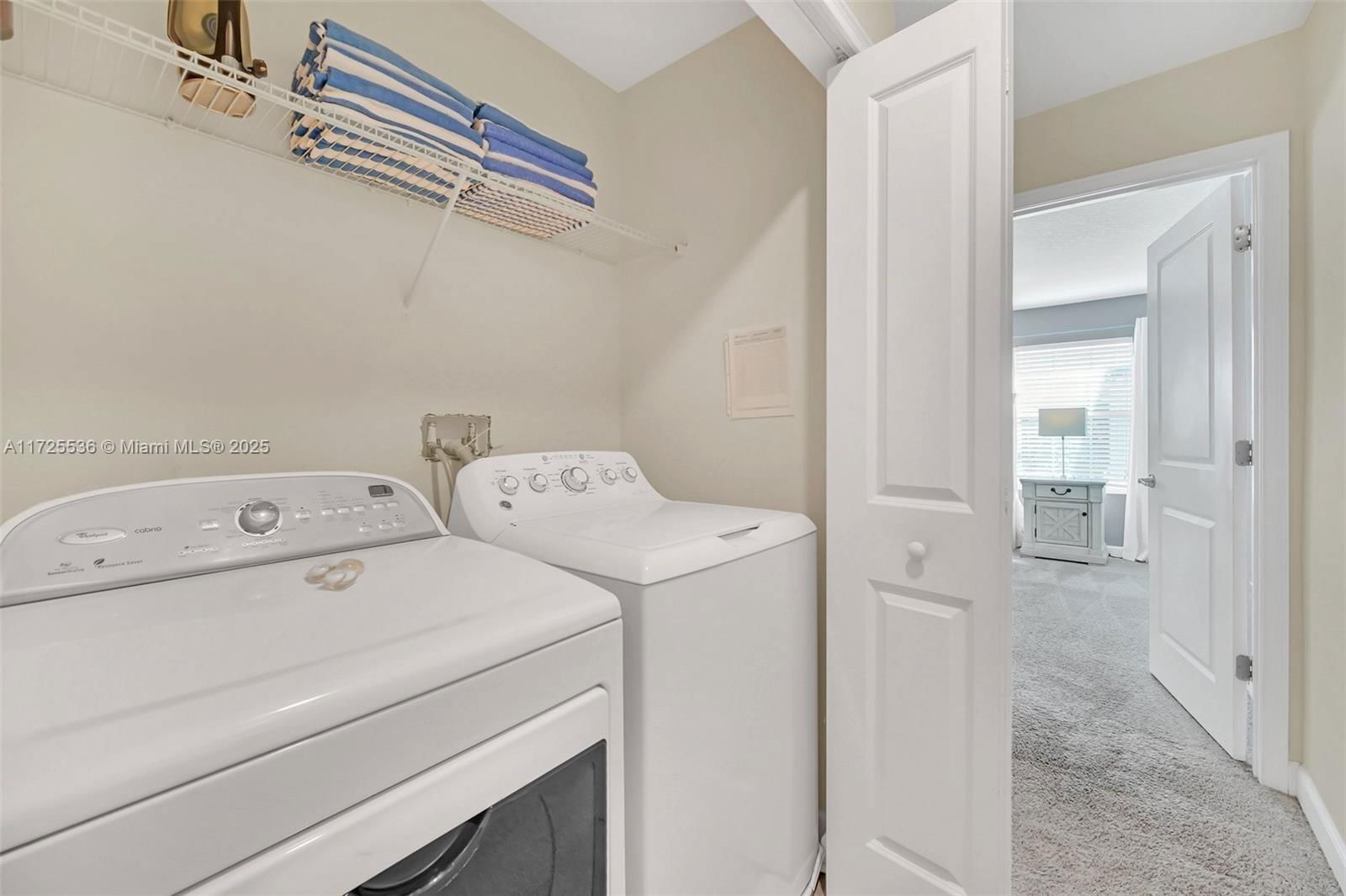 Real estate property located at 9063 Dogleg Dr #9063, Osceola, Davenport, Kissimmee, FL