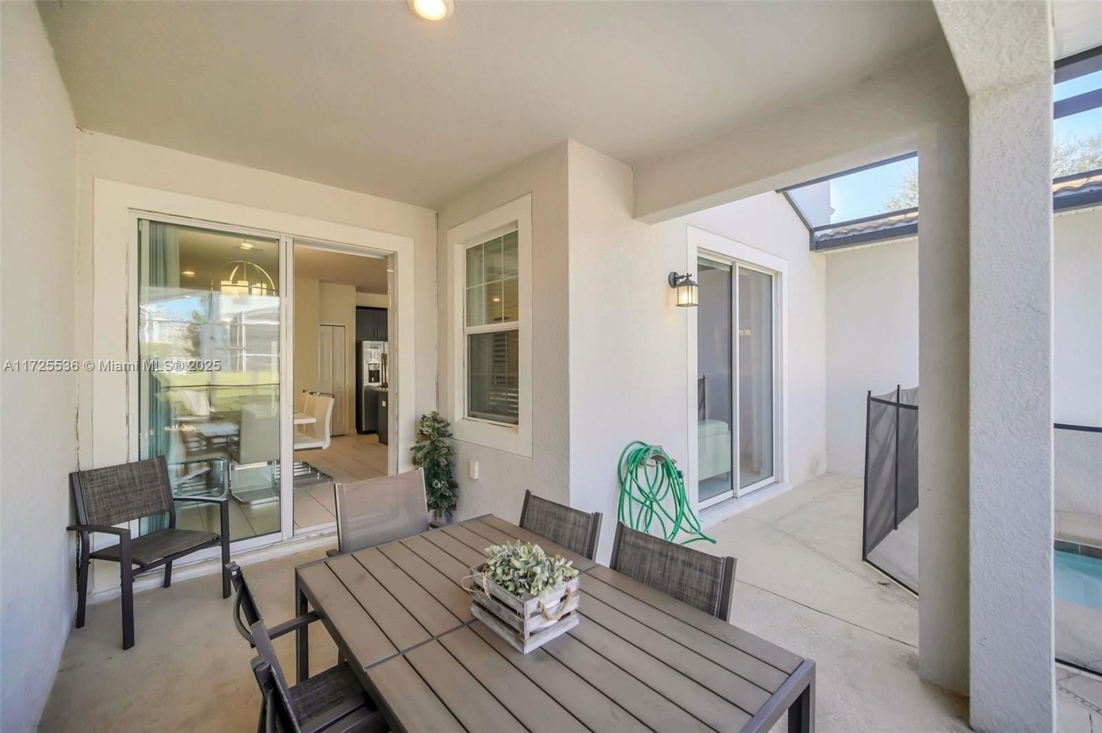 Real estate property located at 9063 Dogleg Dr #9063, Osceola, Davenport, Kissimmee, FL