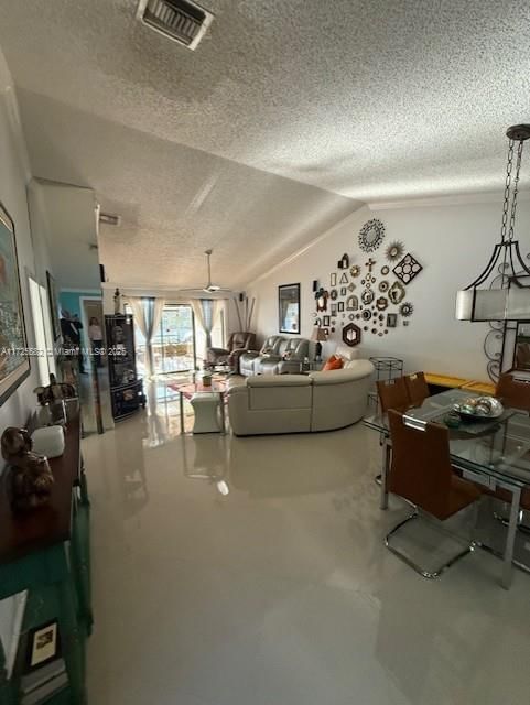 Real estate property located at 313 Lakeside Ct, Broward, Lakeside Villas At, Sunrise, FL