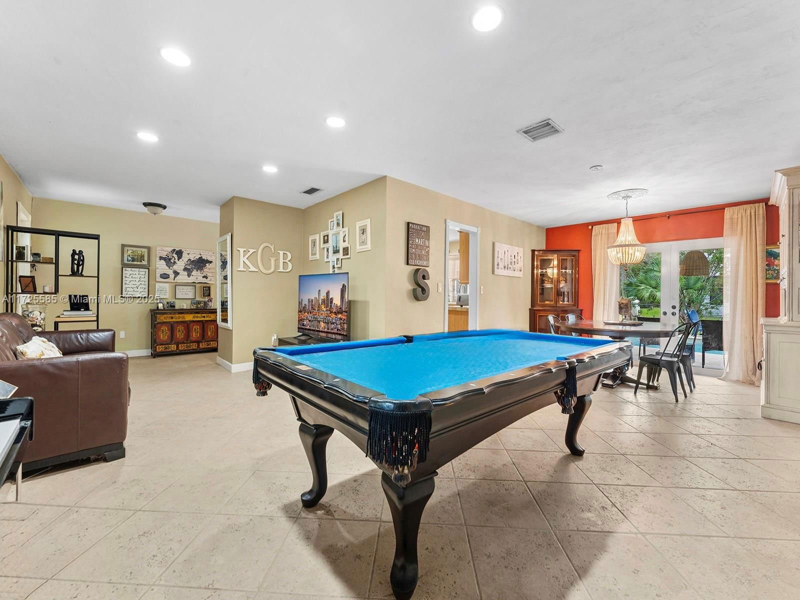 Real estate property located at 10320 121st St, Miami-dade, Pine Needle Estates Sec T, Miami, FL