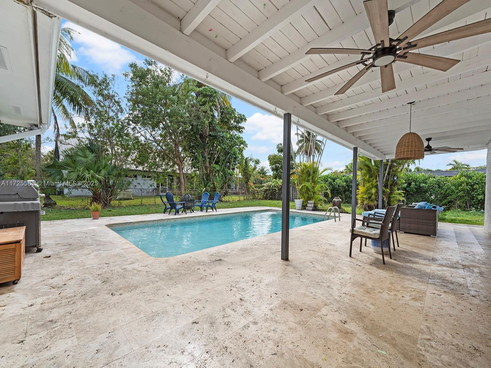Real estate property located at 10320 121st St, Miami-dade, Pine Needle Estates Sec T, Miami, FL