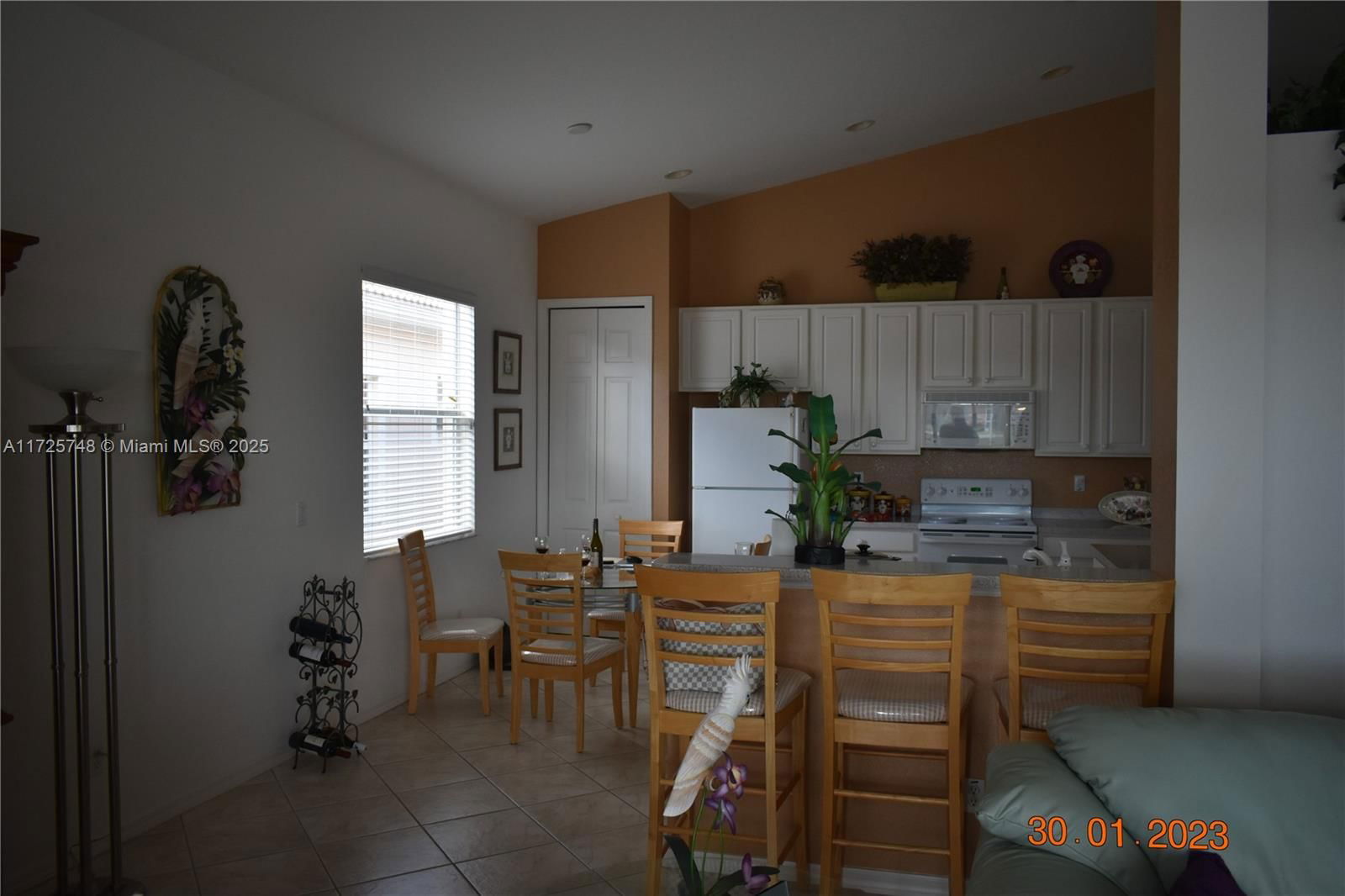 Real estate property located at 7639 Berkshire Pines Dr, Collier, Subd Shores At Berkshire, Naples, FL